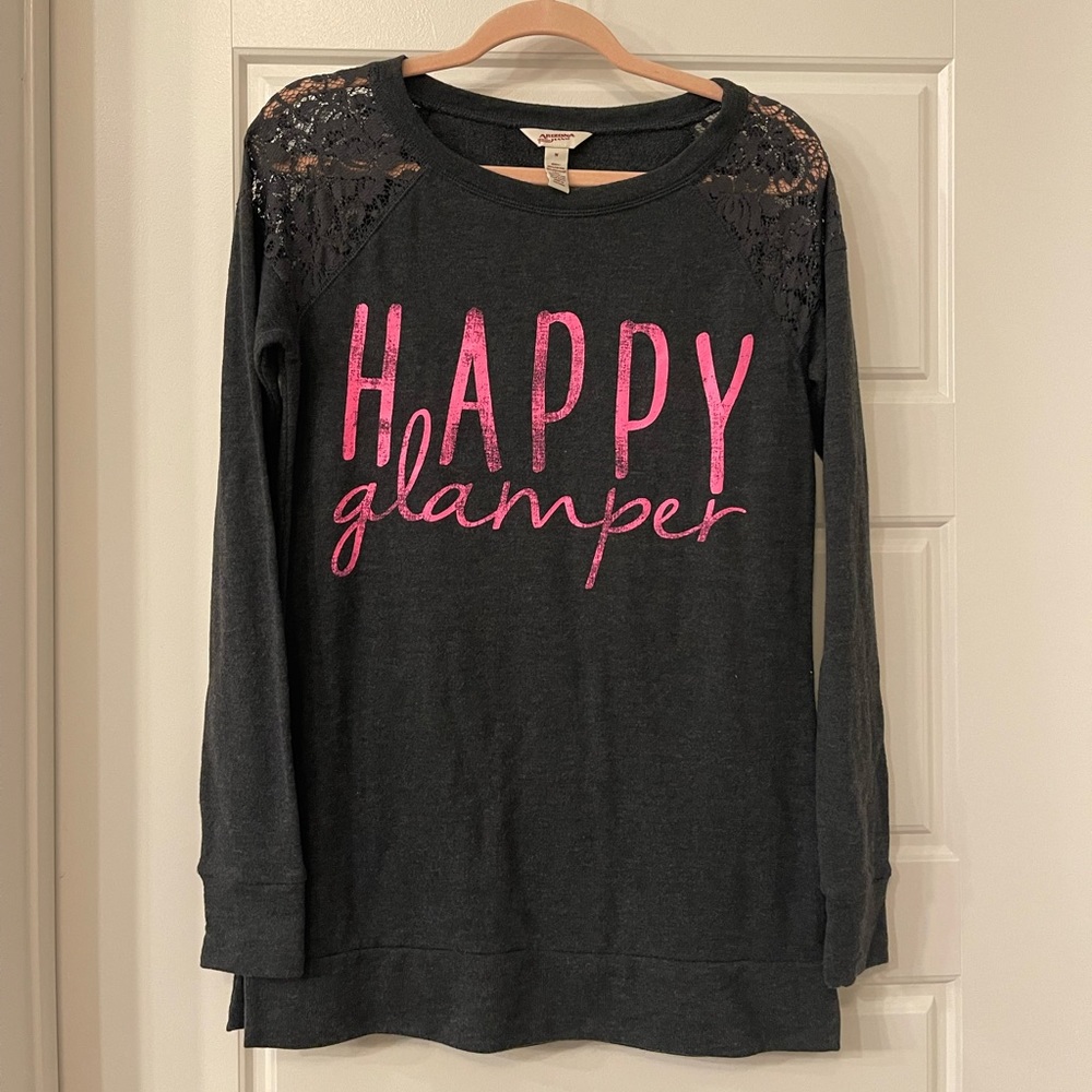 Happy Glamper long sleeve top size medium